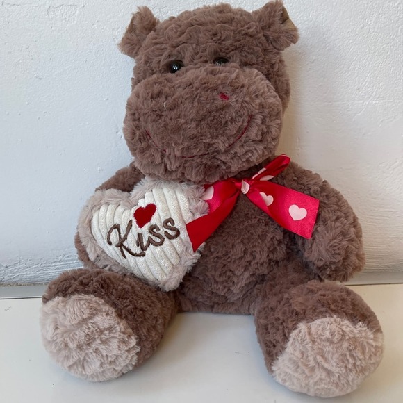 Dan Dee Plush Hippo Stuffed Animal Brown kiss Heart Pillow Valentines Gift Soft - Picture 1 of 10